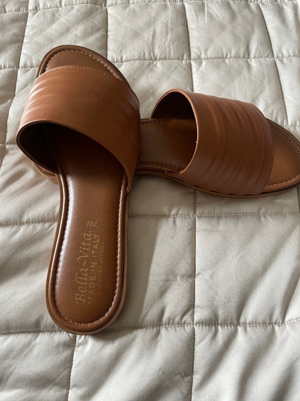 Bella Vita Brown Leather Slide Sandals